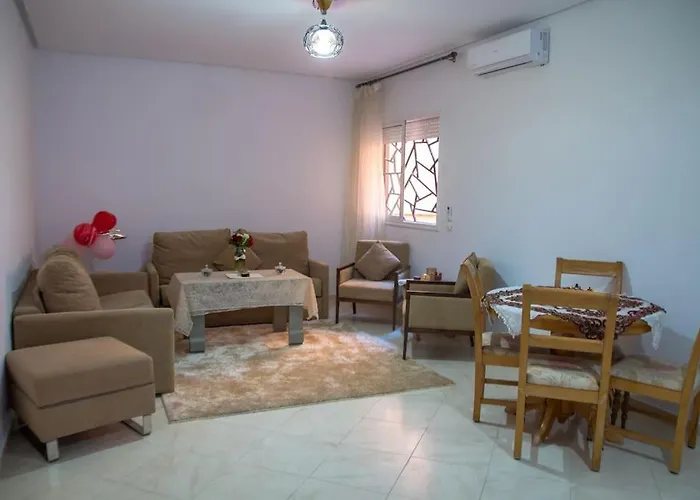 Elegant Appartement Au Coeur De Marrakech